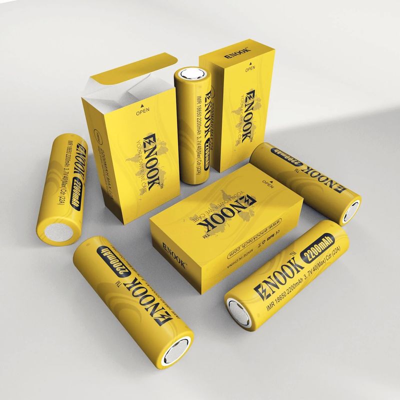 Doublepow Groothandelsprijs 18650 3.7V 2200mah oplaadbare batterijcel 40A 3.7V mod 18650 gele lithium-ion batterij